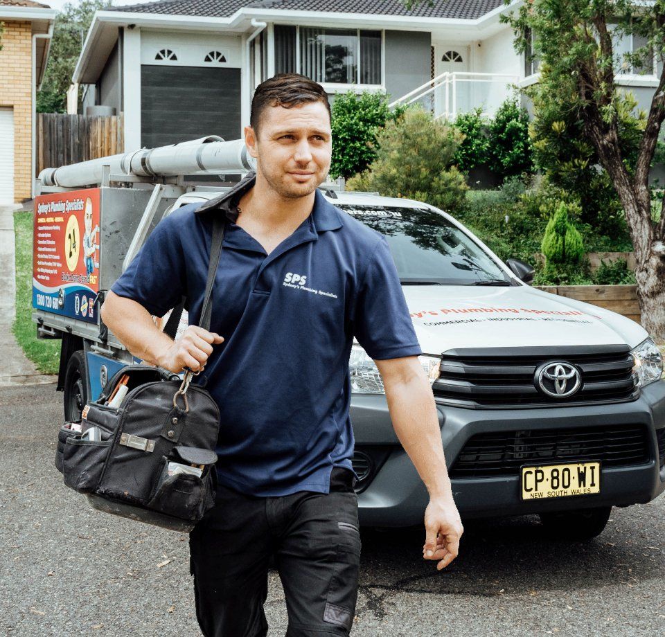 24/7 Roof Leaks Plumber Cherrybrook (02) 8294 4619【see Offers】- Fixed Price